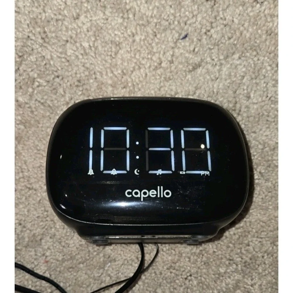Capello Alarm Clock with AM/FM Radio Digital Black, No Box Radio &‎ Clock works